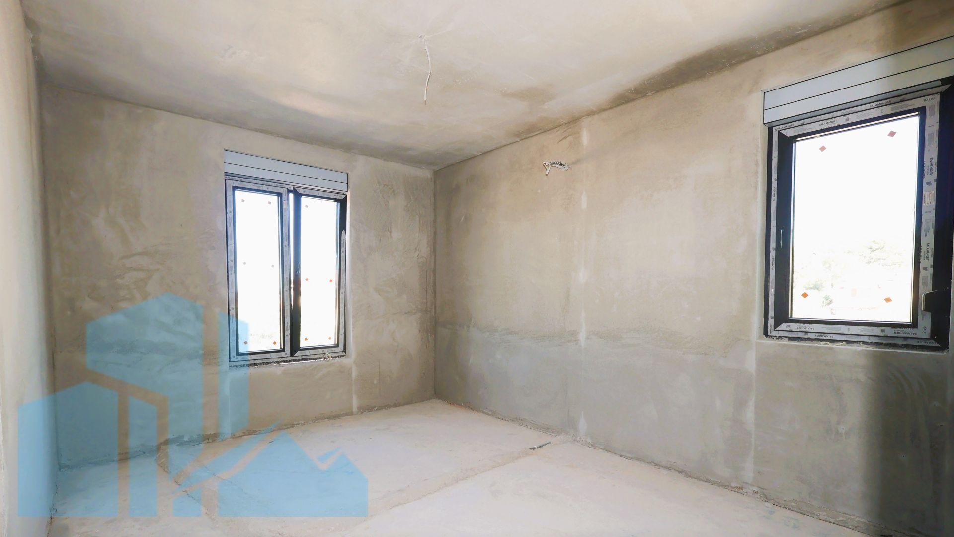 Brodarica, Šibenik - Stan sa vrtom i pogledom na mora