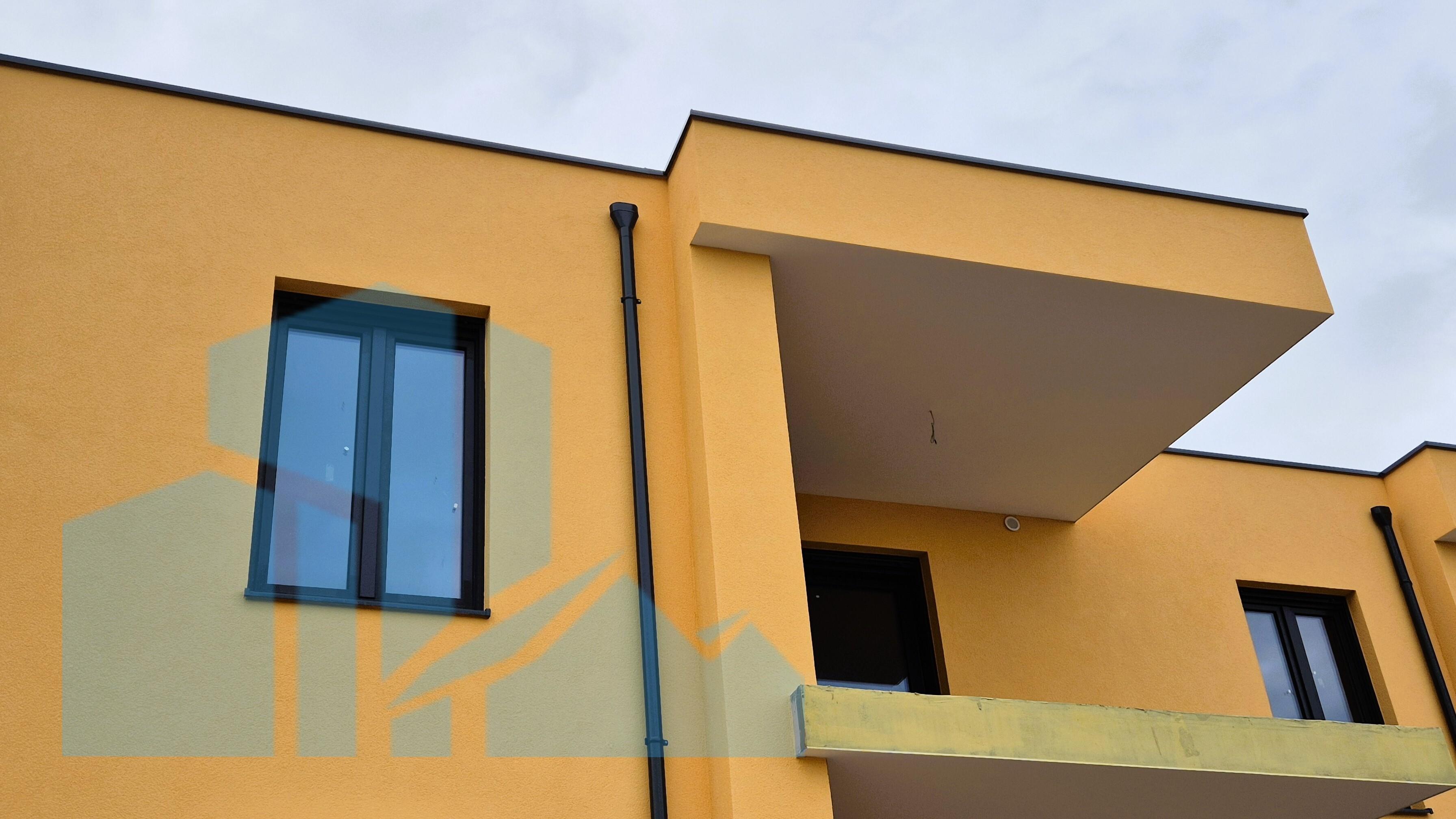 Brodarica, Šibenik - Stan sa vrtom i pogledom na mora - C