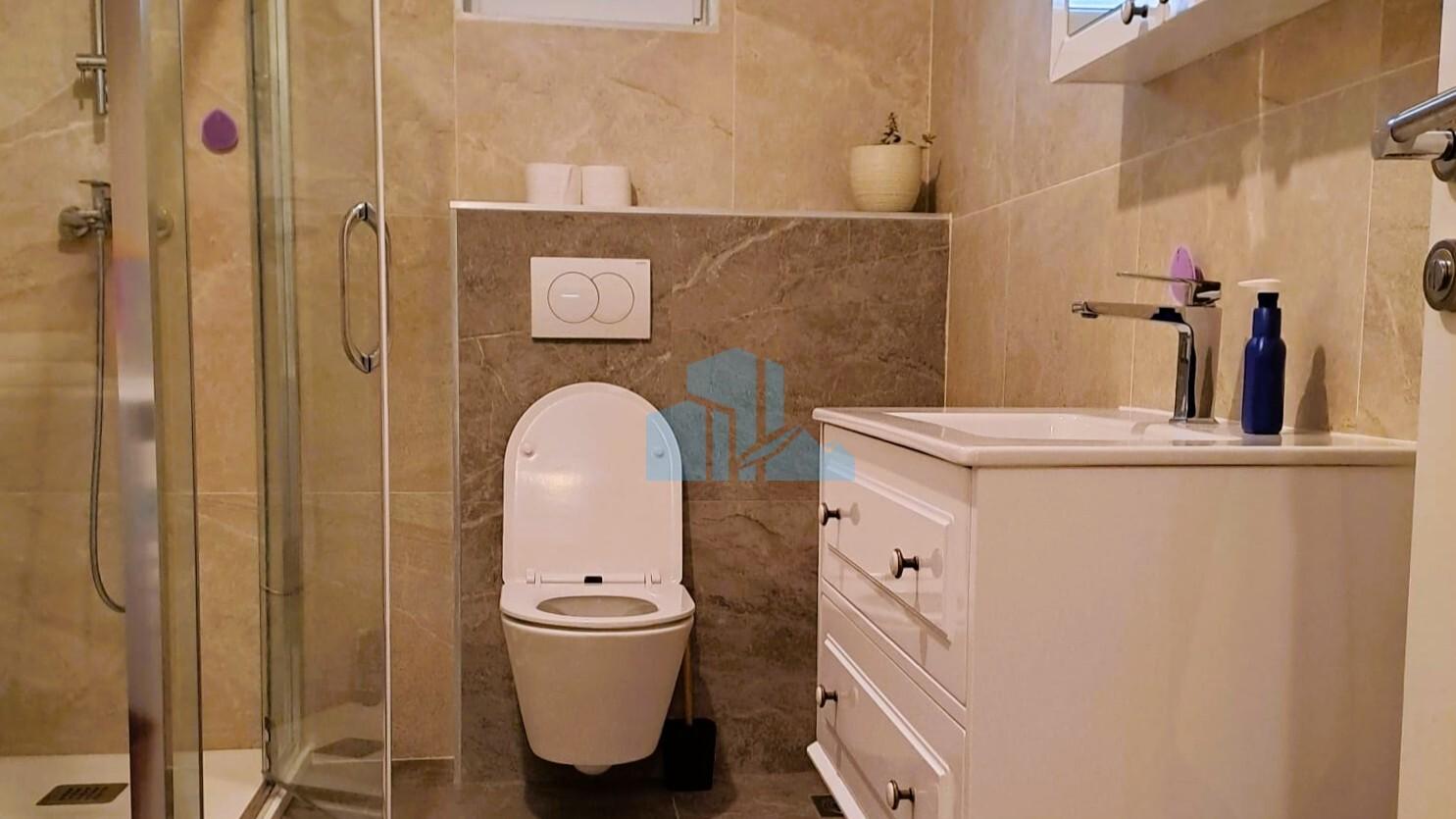 Stan: Šibenik, Vidici 110.00 m2