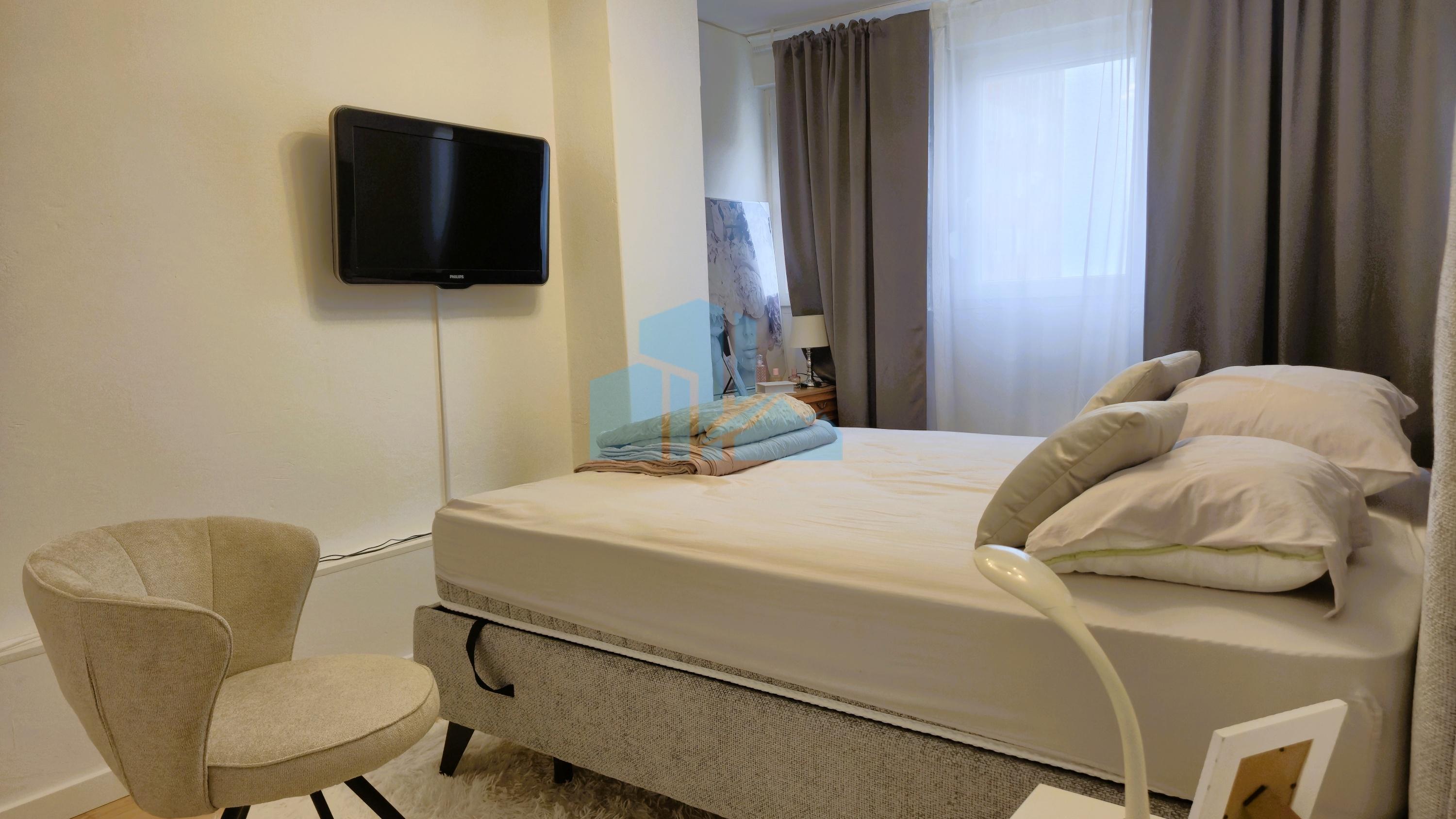 Šibenik – Baldekin - Fully renovated and furnished apartment 42 m²