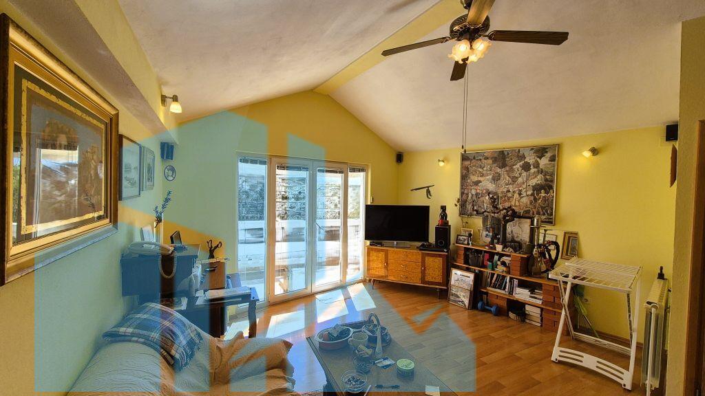 Stan: Vodice, Centar 87.00 m2 (prodaja)