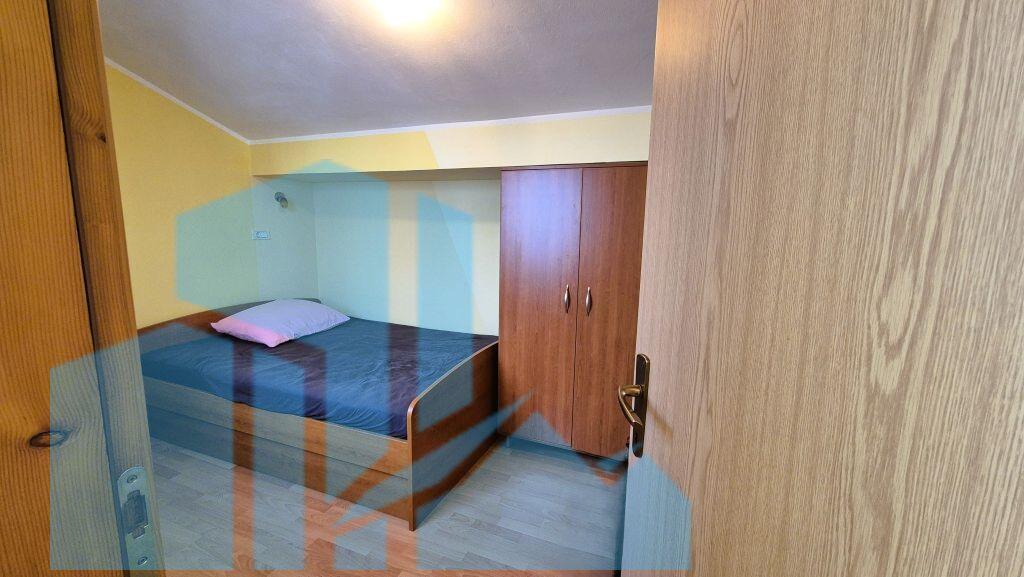 Stan: Vodice, Centar 87.00 m2 (prodaja)