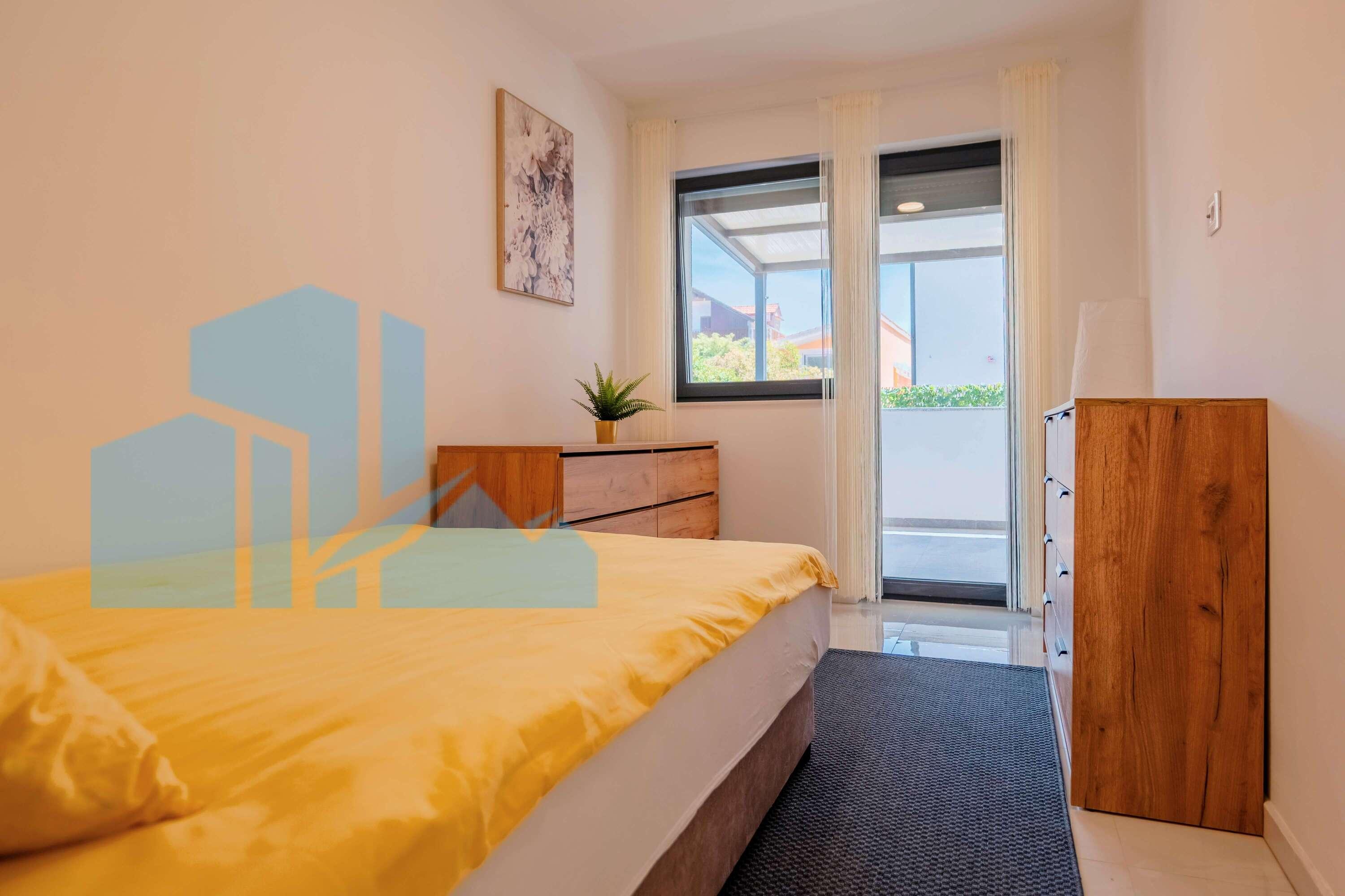 Stan: Vodice, 142m2, novogradnja (prodaja)